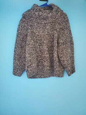 GAP Sweater Size Large Cowl Neck Black & White